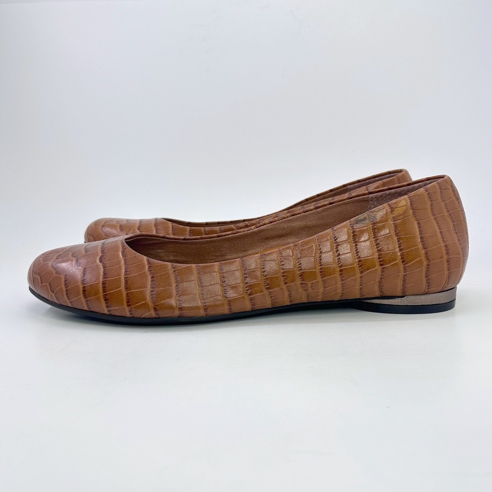Vionic Hannah Croc Flats Size 9 Brown Embossed Ballet Shoes Work Comfort Slip On - Picture 9 of 12
